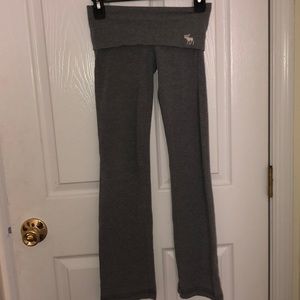 Abercrombie Kids Sweatpants (Medium)